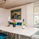 8 Person In Hébergement de vacances *